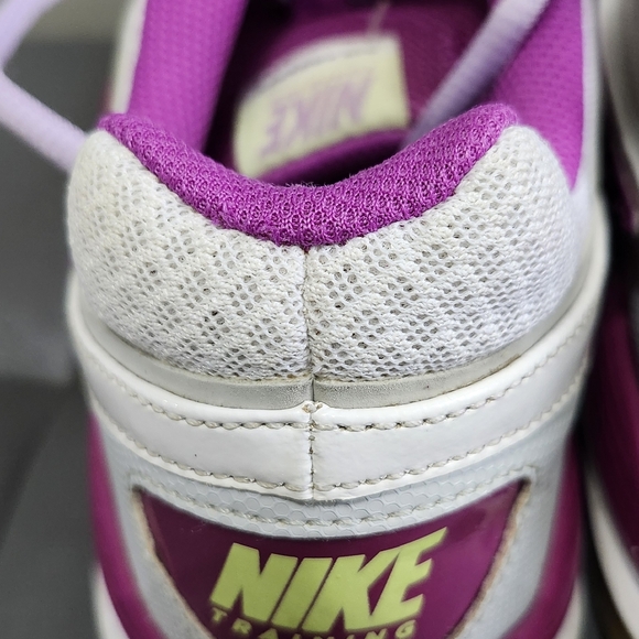 Nike Training Air Prosper Women’s Size 6 - Picture 2 of 13